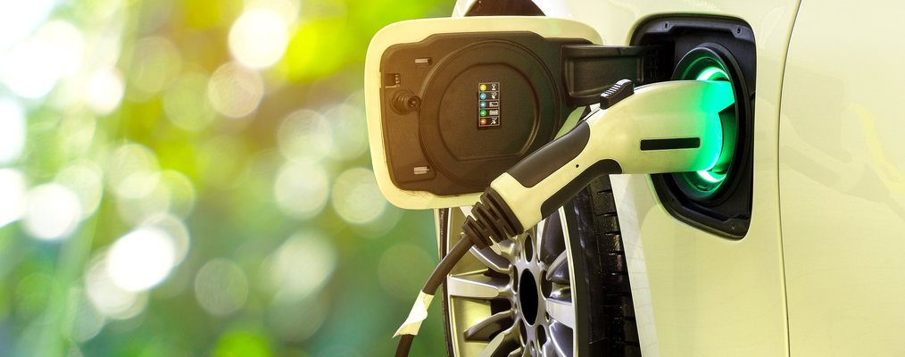 Yeni binalarda araç şarj istasyonları zorunlu